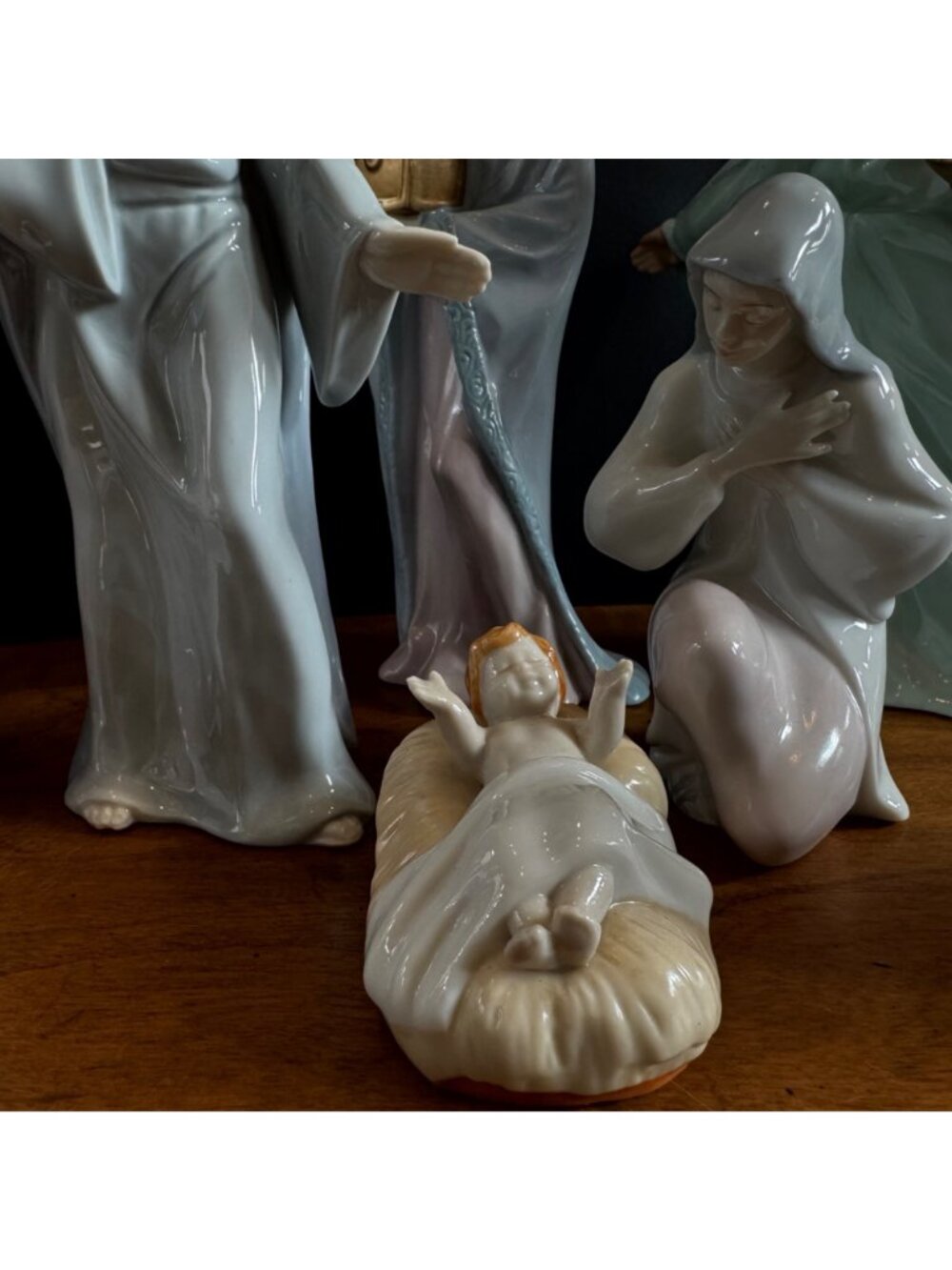 AVON Bethlehem Nativity Collection 8pc OBrien 1994 Christmas Figurine Set - Picture 11 of 16
